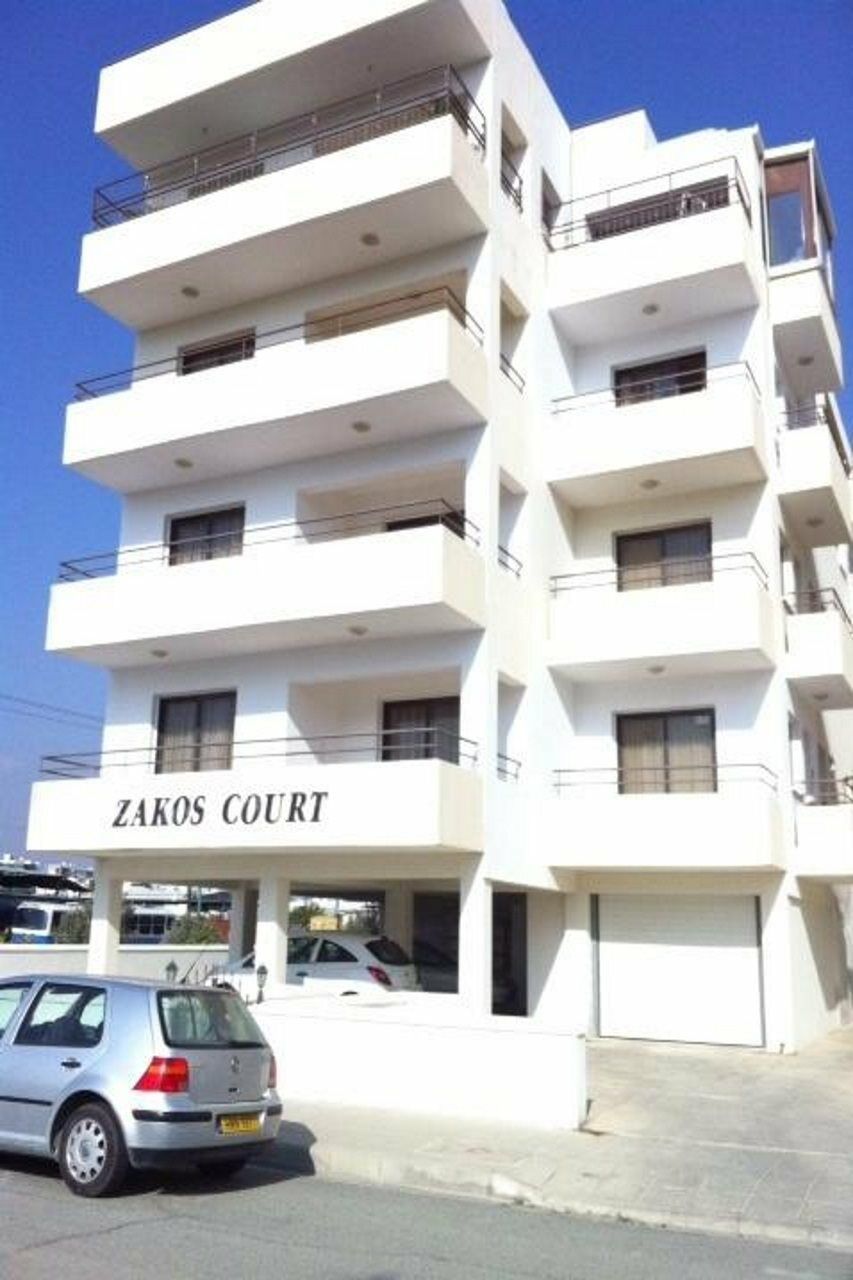 Zakos Court Apartments Larnaca Luaran gambar